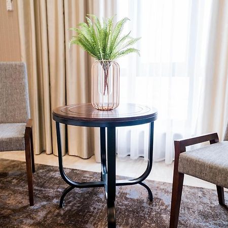 Oasis Residence Bishkek Bagian luar foto